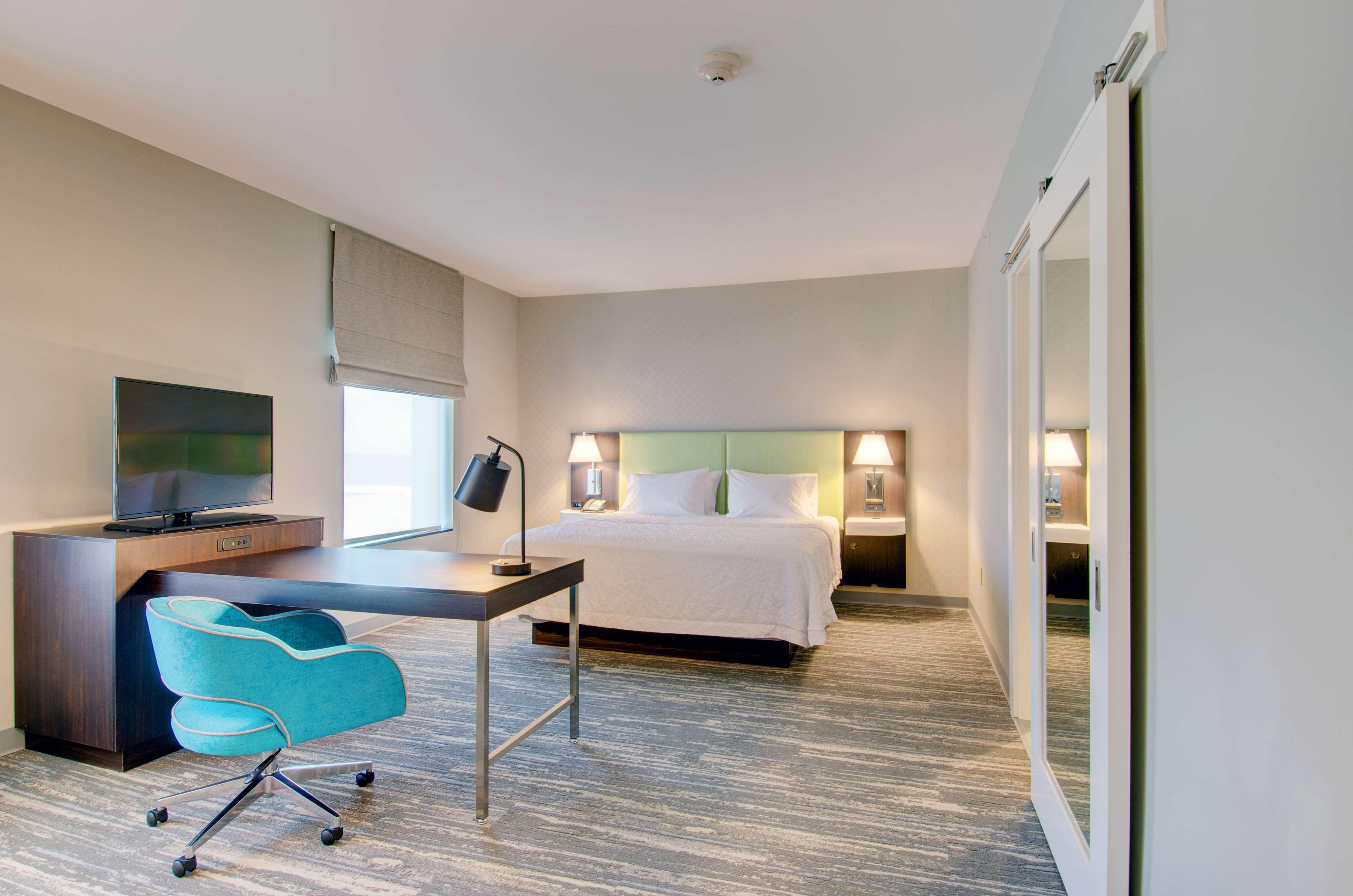 Hampton Inn & Suites Boston/Stoughton Exteriér fotografie