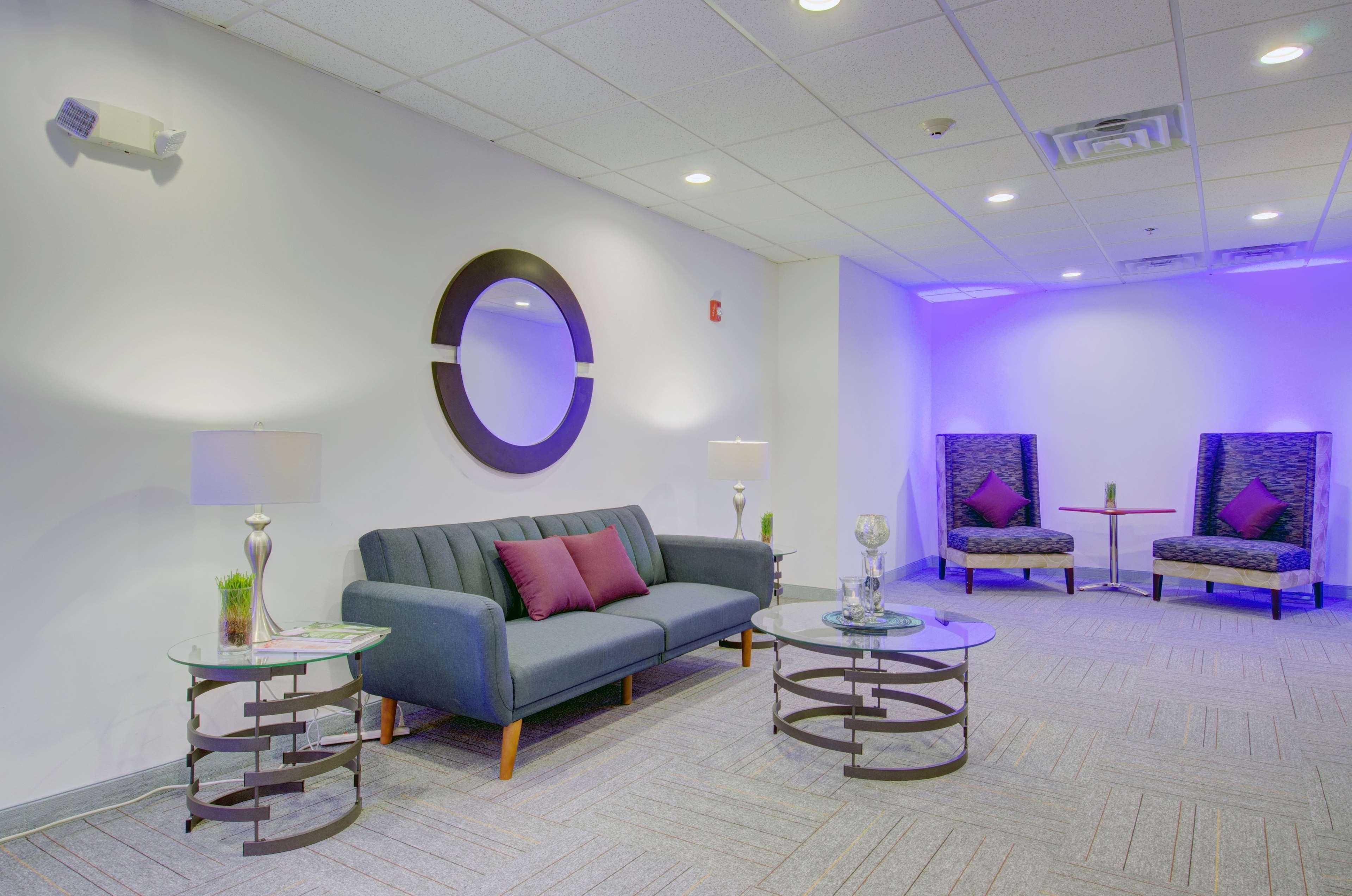 Hampton Inn & Suites Boston/Stoughton Exteriér fotografie