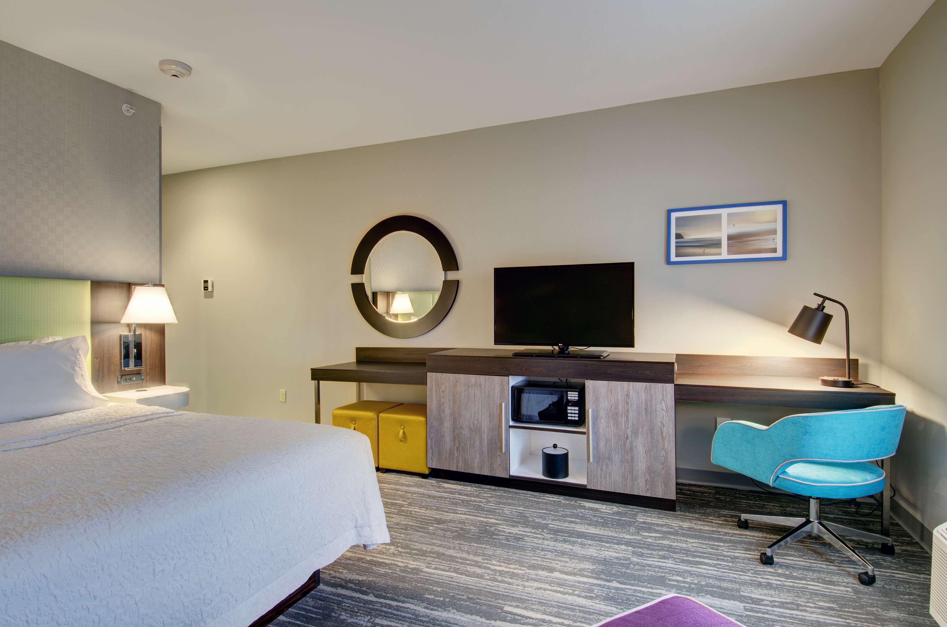 Hampton Inn & Suites Boston/Stoughton Exteriér fotografie